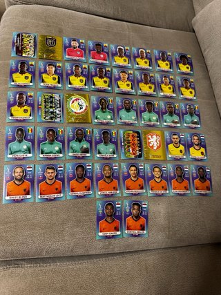 Lote 442 cromos Mundial Qatar 2022 Panini