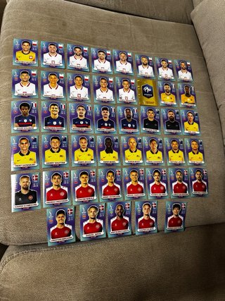Lote 442 cromos Mundial Qatar 2022 Panini