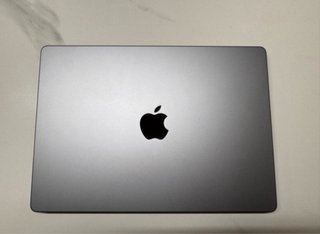 MacBook Pro M1 Pro 16GB RAM / 512GB SSD