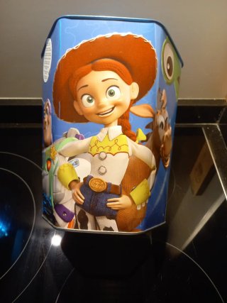 Cubo Metal Hexagonal Toy Story 5