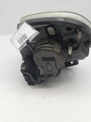 Renault 4676 faro derecho 8200150617 kangoo