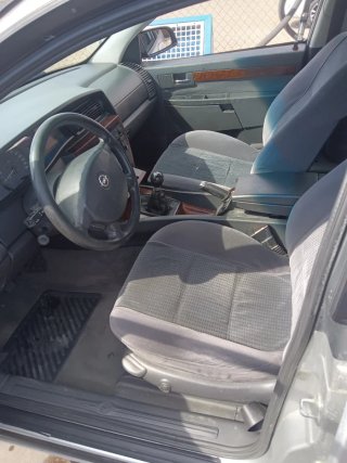 Opel Omega 2002
