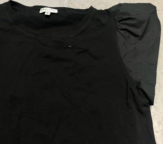Blusa Lycra Negra Manga Satén