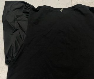Blusa Lycra Negra Manga Satén
