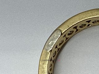 anillo oro 18k con piedra con circonita