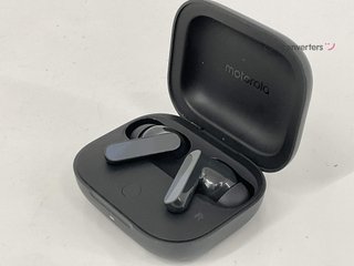 in-ear motorola moto buds