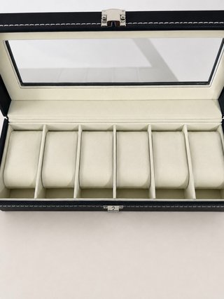 Caja para 6 relojes con tapa de cristal