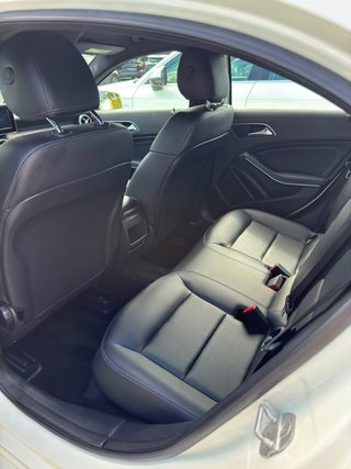 MERCEDES-BENZ CLASE A A200 09/2016 156 CVS AUTO
