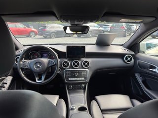 MERCEDES-BENZ CLASE A A200 09/2016 156 CVS AUTO