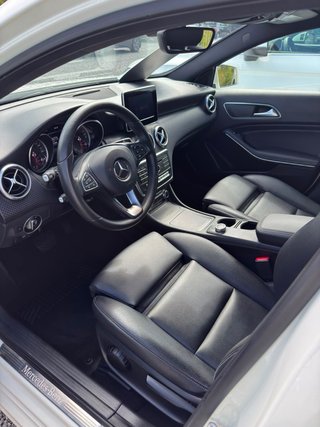 MERCEDES-BENZ CLASE A A200 09/2016 156 CVS AUTO