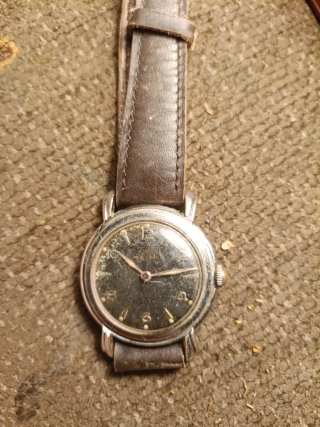 Reloj Rubis Negro y Marrón