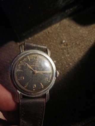 Reloj Rubis Negro y Marrón