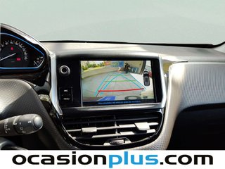 Peugeot 2008 PureTech 110 Allure EAT6 81 kW (110 CV)