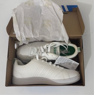 Caja Adidas Originals Azul y Blanca