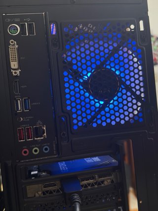 PC GAMER RTX 3060/Ryzen5 5600G/32GB RAM Negociable