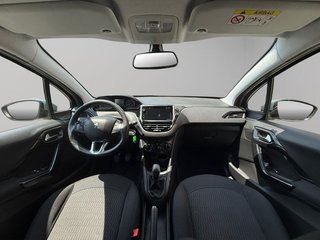 Peugeot 208 5P Signature 1.2L PureTech 60KW (82CV)