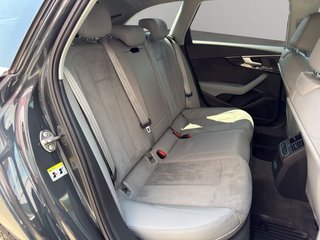 Audi A4 S line ed 2.0 TDI 140kW S tronic Avant