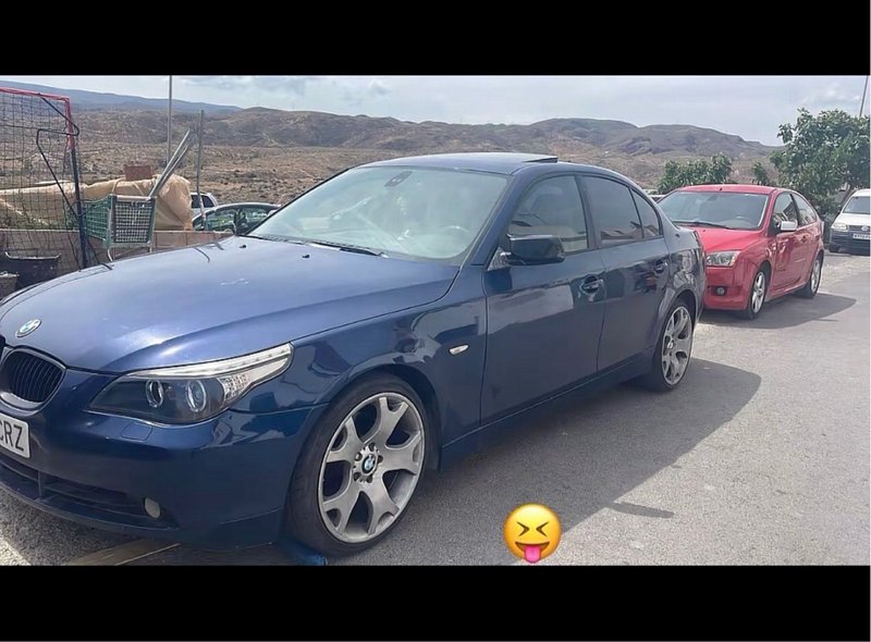 BMW Serie 5 2004 - foto 1