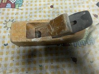 Garlopín cepillo carpintero madera