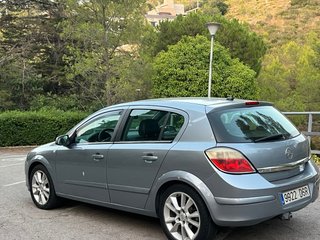 Opel Astra 2006