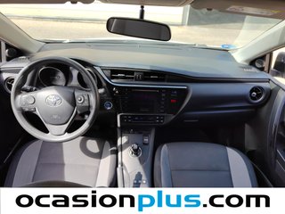 Toyota Auris 140H Hybrid Business 100 kW (136 CV)