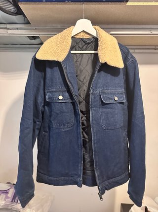 Cazadora vaquera Mango con cuello borreguillo