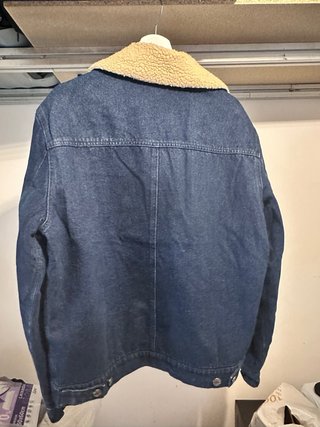 Cazadora vaquera Mango con cuello borreguillo