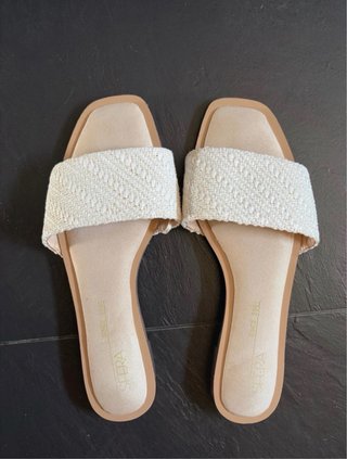 Sandalias Sfera Beige/Blanco Talla 39