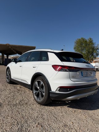 Audi Q4 etron S line batería grande 82.7 kw