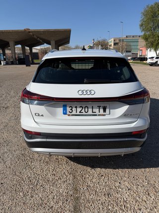 Audi Q4 etron S line batería grande 82.7 kw
