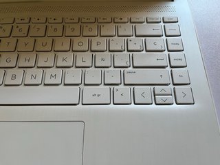 Portátil HP 14” 14s-fq0007ns | blanco