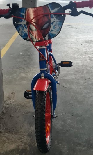 Bicicleta Spiderman Azul y Roja
