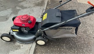 Cortacésped Honda HRD 536C