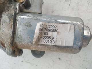 ELEVALUNAS TRASERO DERECHO CITROEN XSARA PICASSO 2.0 HDi Exclusive Plus