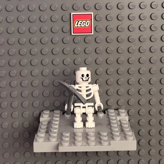 Minifigure Lego Scheletro C/ Piccone