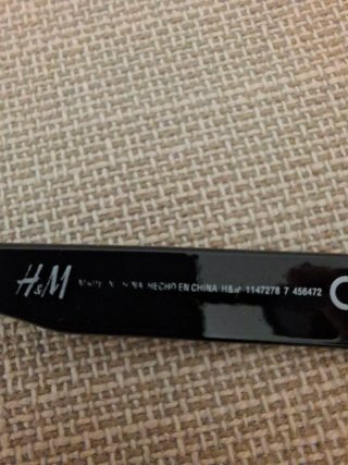 Occhiali da sole donna H&M neri e oro