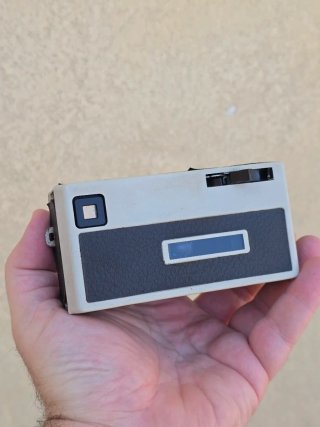 Macchina fotografica Kodak Instamatic 224