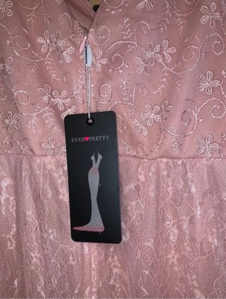 Abito curvy da cerimonia lungo in pizzo rosa