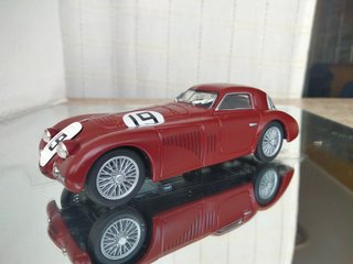 Alfa Romeo 8C Le Mans 1/43 Edicola