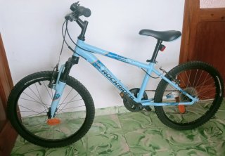 Bicicleta infantil Rockrider azul