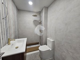 Piso en venta en Praza España - Casablanca en Vigo