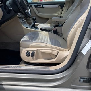 Volkswagen Passat 2012