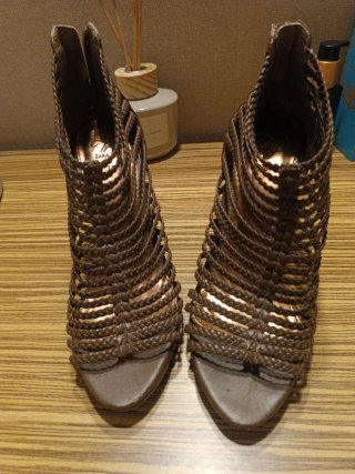 Sandalias Zara Tiras Marrones Talla 38