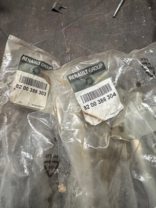 Bisagras Capó Kangoo Renault 8200386303/304