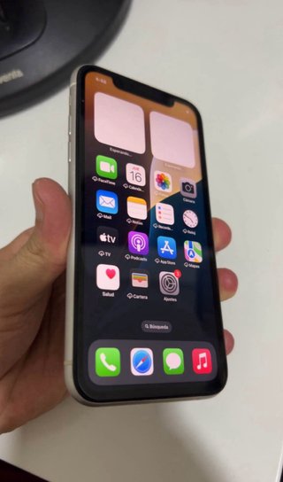 iPhone 11 Blanco bateria 100%