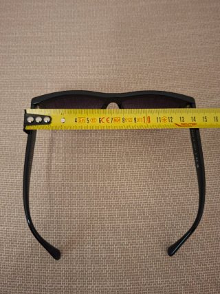Occhiali da sole rettangolari Chanel neri