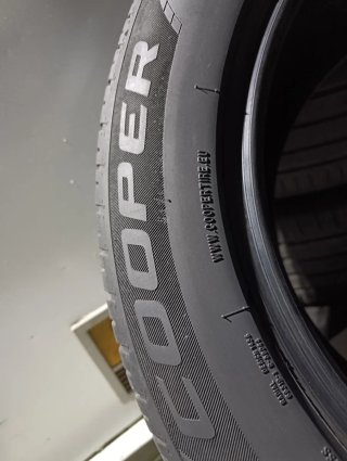 Neumáticos 235/55R17 99V