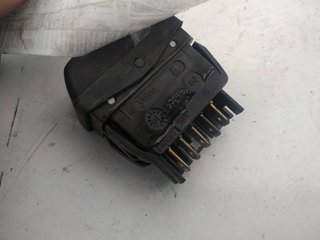 MANDO ELEVALUNAS DELANTERO DERECHO CITROEN XSARA PICASSO 2.0 HDi Exclusive Plus