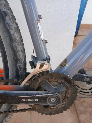 Bicicleta GT Avalanche XL Gris