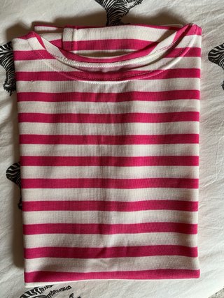 Camiseta de rayas rosa y blanca Talla M